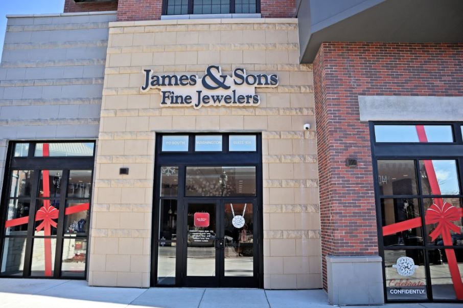 Naperville Jewelry Store - NOW OPEN!