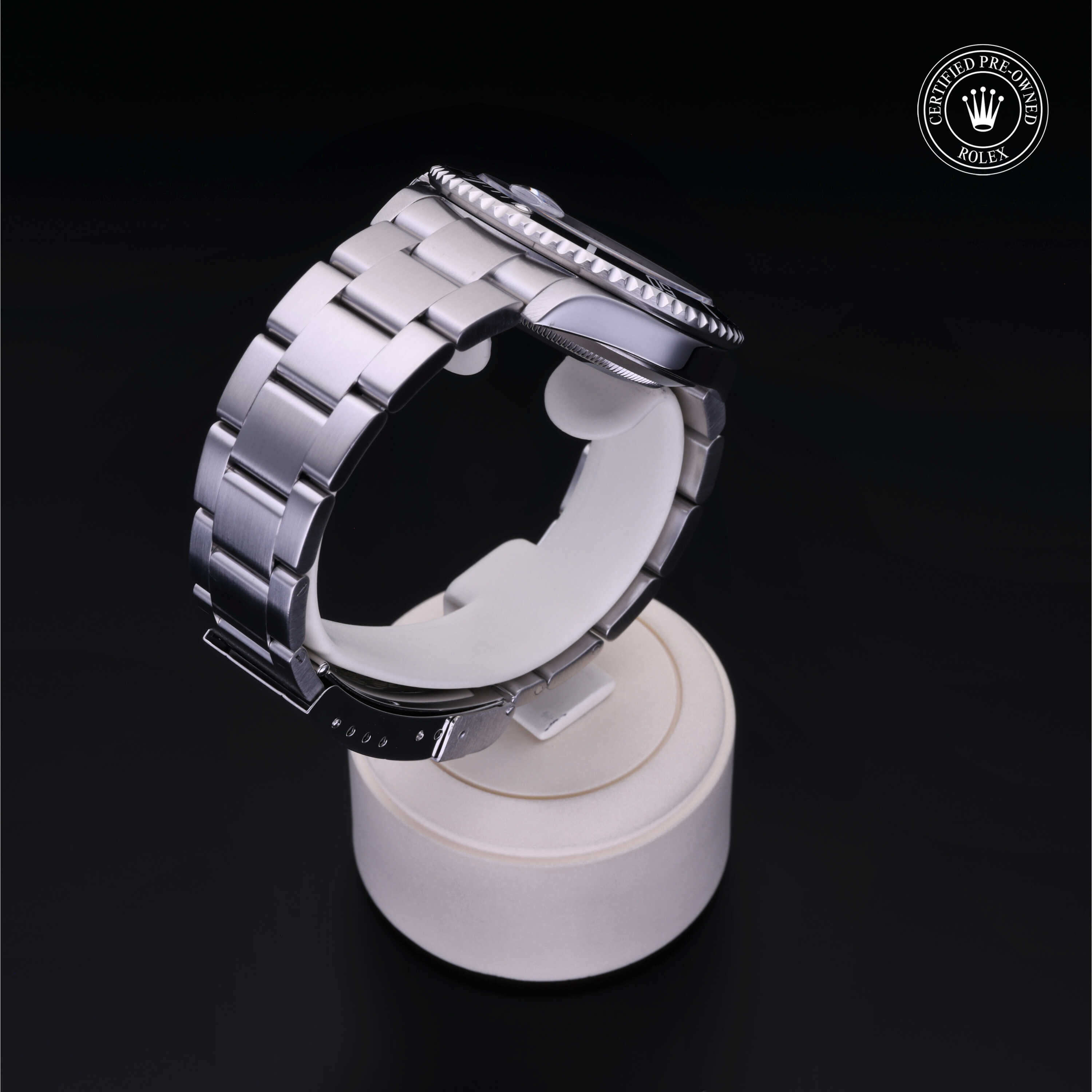 Rolex Submariner in Steel M16610-0007 at James & Sons