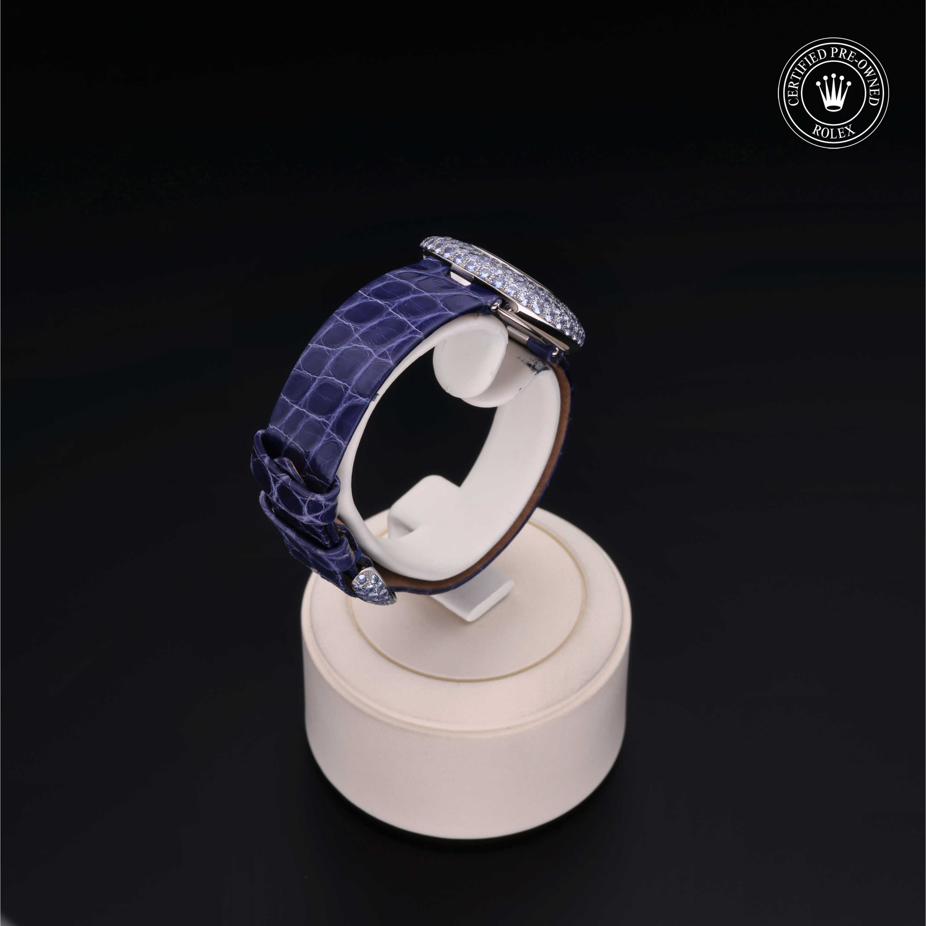 Rolex Cellini in Gold 18 Karat White M6201/9SACI-0001 at James & Sons