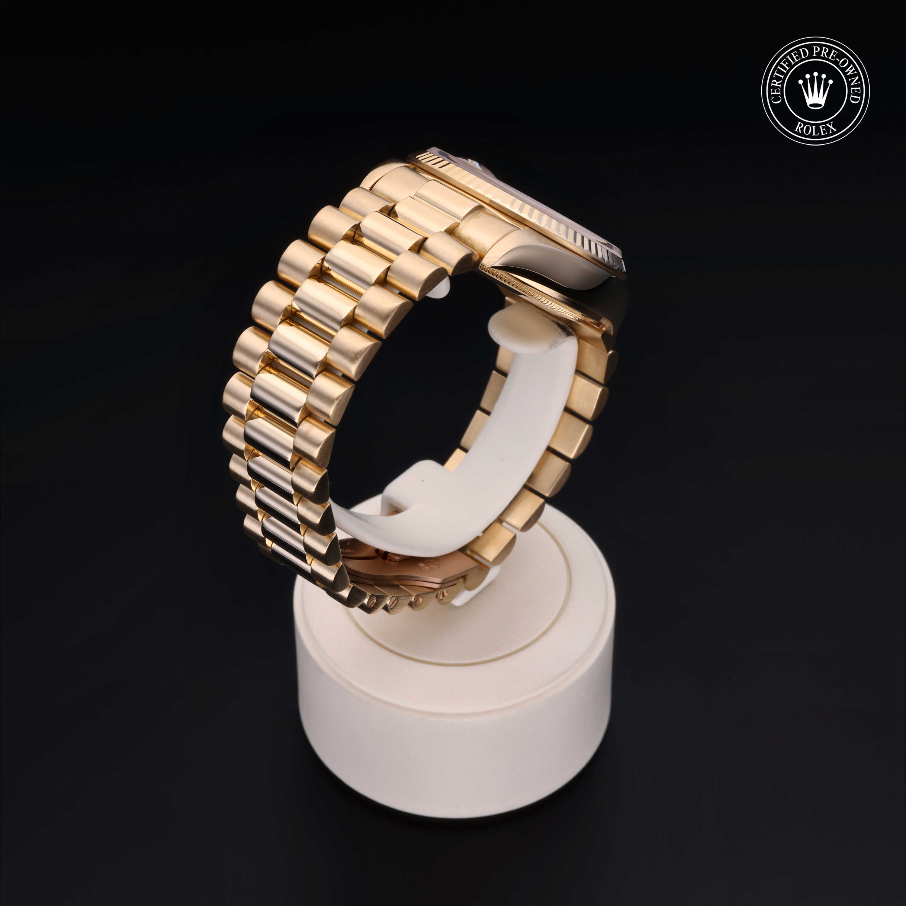 Rolex Day-Date in Gold 18 Karat Yellow 18038 at James & Sons