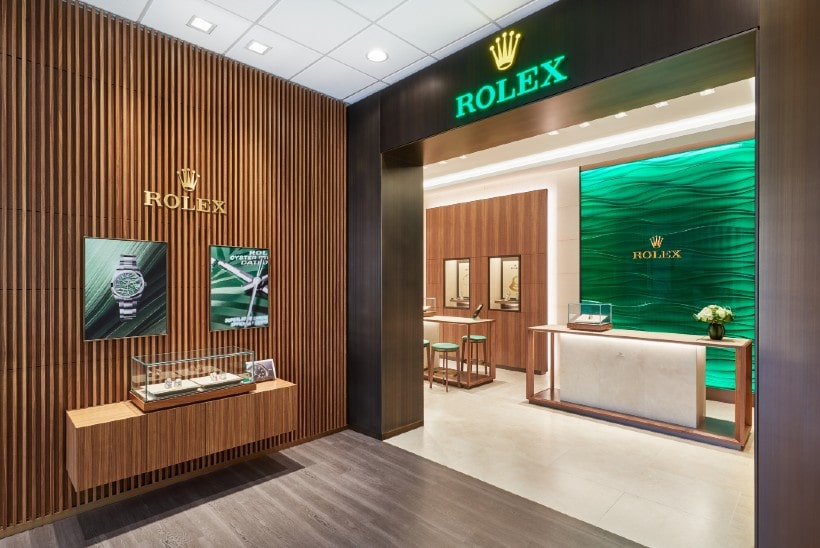 Visit Rolex at James & Sons Jewelers in Chicagoland