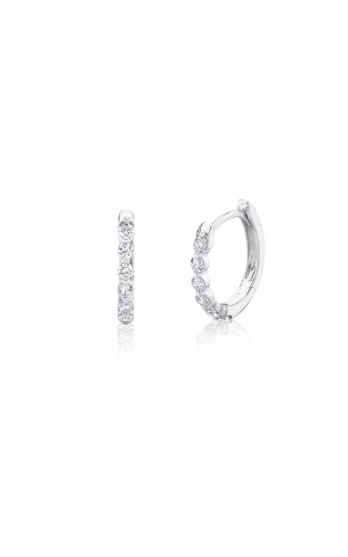 Shy Creation .26CTW Diamond Oval Huggie Hoop Earrings